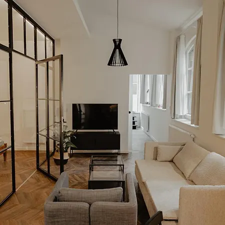 Apartament An Der Salvatorkirche - Exklusiv-apartments Mit Terrasse Coburg