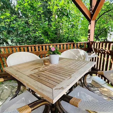 An Der Salvatorkirche - Exklusiv-apartments Mit Terrasse *
